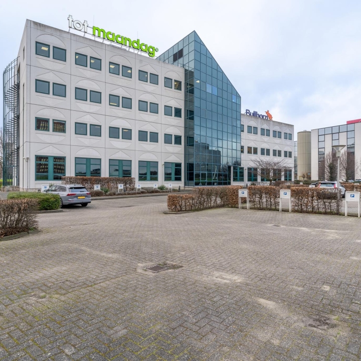 K.P. van der Mandelelaan 64-78