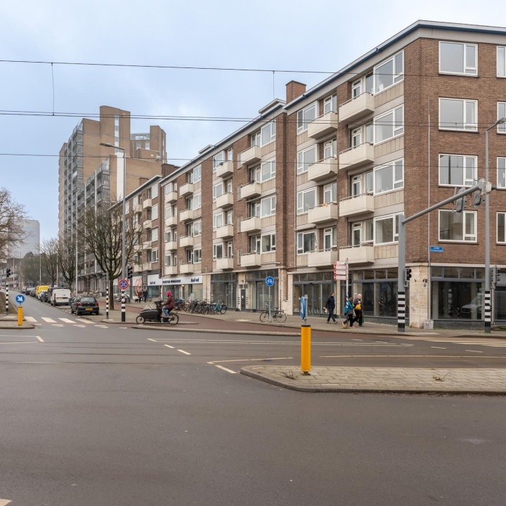 Admiraal de Ruyterweg 33-35A