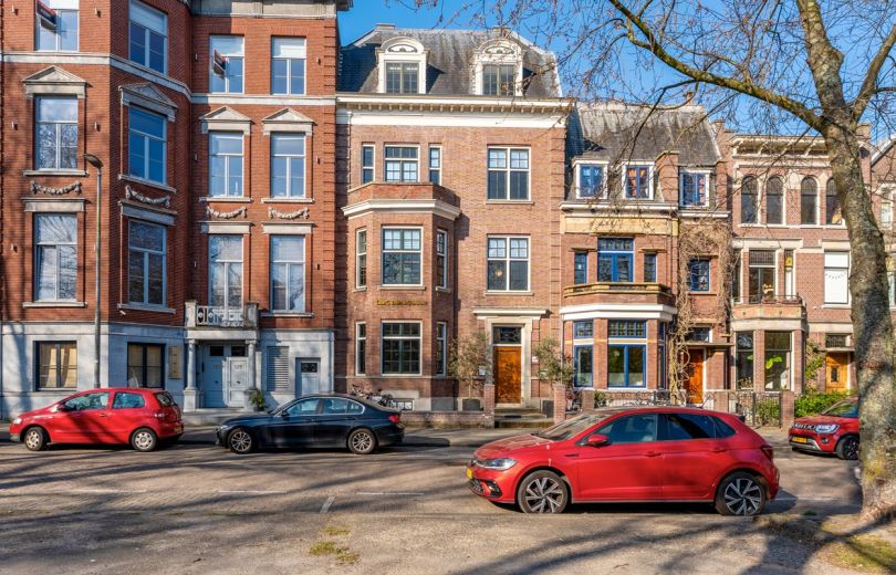 Karakteristieke kantoorvilla aan de Heemraadssingel 319 te Rotterdam verkocht